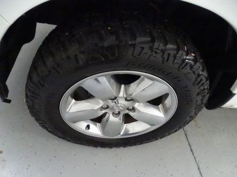 Used 2016 RAM 1500 Big Horn AWD/4WD image 23