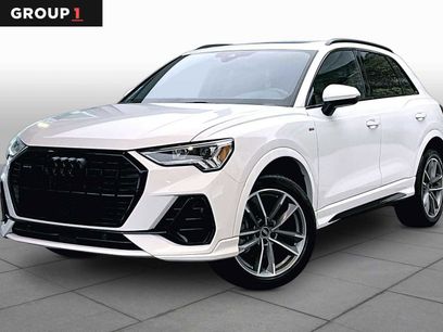 Used 2023 Audi Q3 2.0T Premium w/ Black Optic Sport Package