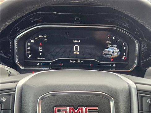 Used 2023 GMC Sierra 1500 Elevation w/ Preferred Package image 10