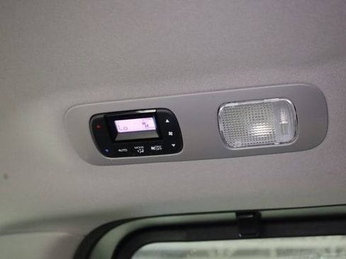 Used 2024 Honda Odyssey Touring image 27