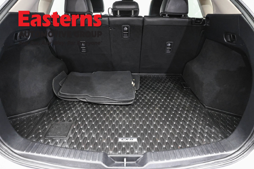 Used 2018 MAZDA CX-5 Touring w/ Preferred Equipment Package AWD/4WD image 10