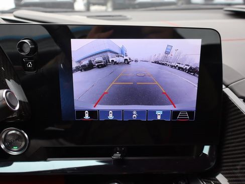 Used 2025 Chevrolet Corvette Z06 w/ Z07 Performance Package image 10