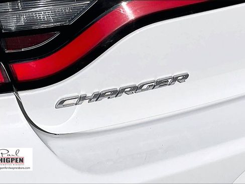 Used 2023 Dodge Charger SXT image 8