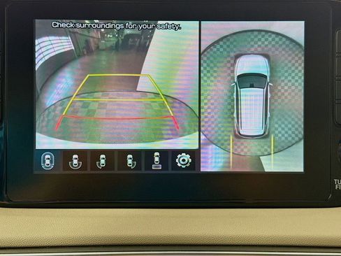 Used 2019 Hyundai Santa Fe FWD image 14