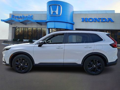 Used 2023 Honda CR-V Sport Touring image 4