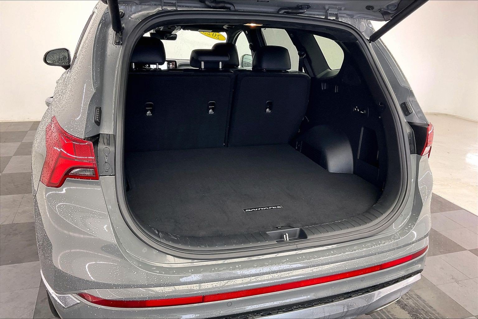 Used 2023 Hyundai Santa Fe Calligraphy w/ Cargo Package AWD/4WD image 28