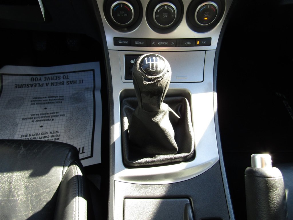 Used 2010 MAZDA MAZDA3 s Grand Touring FWD image 23