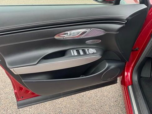 Used 2023 Genesis GV70 2.5T Sport Prestige w/ Sport Prestige Package image 19