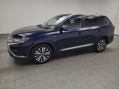 Used 2019 Mitsubishi Outlander GT AWD/4WD image 2