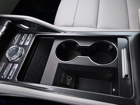 New 2026 Lincoln Nautilus Premier w/ Equipment Group 102A image 28