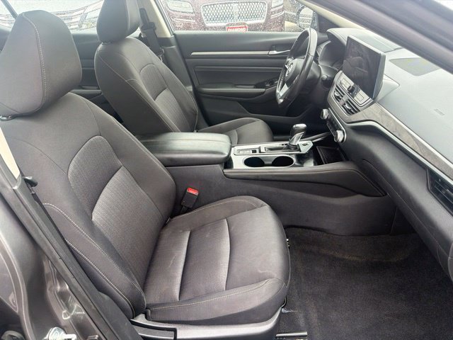 Used 2023 Nissan Altima 2.5 SV w/ SV Premium Package FWD image 21