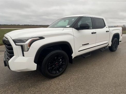 Used 2025 Toyota Tundra SR5 image 4
