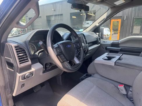 Used 2017 Ford F150 XLT AWD/4WD image 5