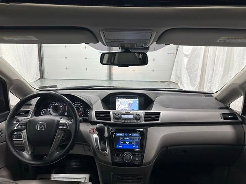 Used 2016 Honda Odyssey Touring Elite image 38