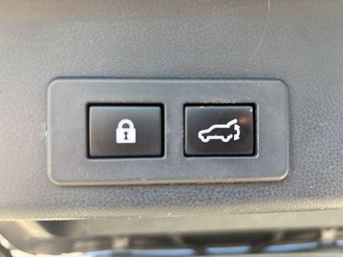Used 2020 Subaru Ascent Premium w/ Sport Package image 14