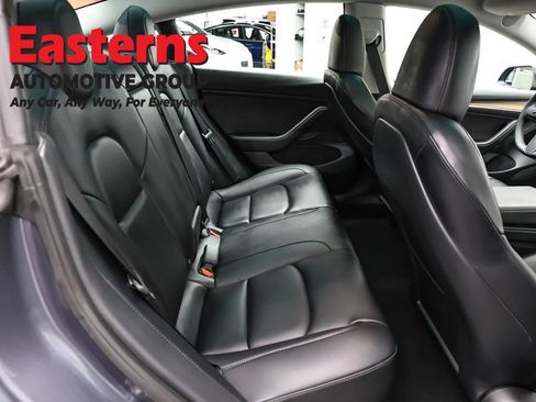 Used 2023 Tesla Model 3 Standard Range RWD image 17