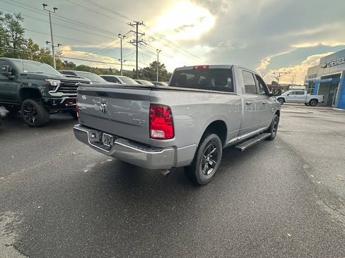 Used 2021 RAM 1500 Classic SLT AWD/4WD image 6