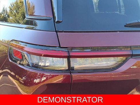 New 2025 Jeep Grand Cherokee Altitude image 27