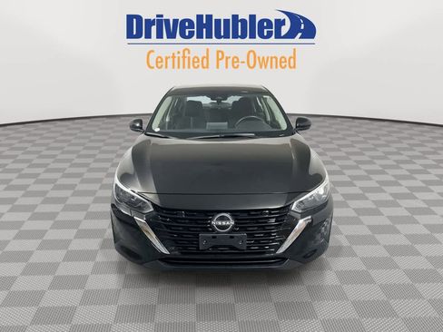 Used 2024 Nissan Sentra SV image 3