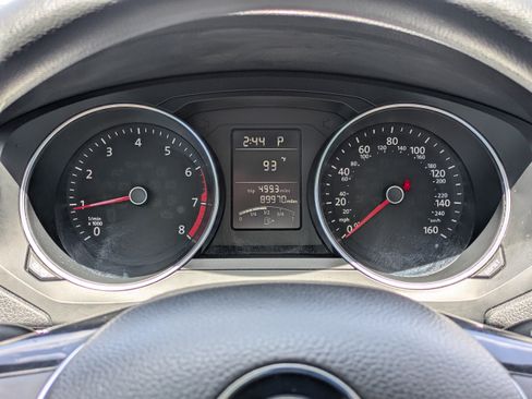 Used 2017 Volkswagen Jetta S FWD image 24