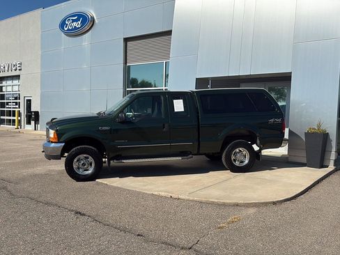 Used 2000 Ford F250 Lariat AWD/4WD image 2