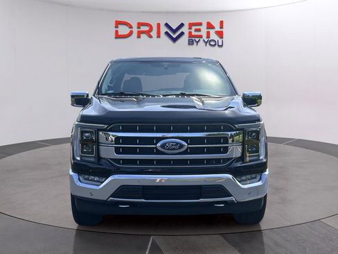Used 2022 Ford F150 Lariat w/ Equipment Group 502A High AWD/4WD image 9