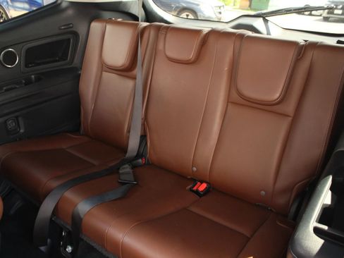 Used 2019 Subaru Ascent Touring AWD/4WD image 18
