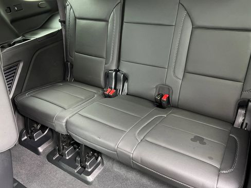 Used 2023 GMC Yukon Denali w/ Max Trailering Package image 17