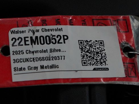 Used 2025 Chevrolet Silverado 1500 Custom Trail Boss w/ LPO, Dark Essentials Package image 30