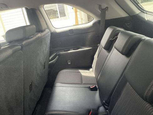 Used 2016 Toyota Highlander Plus AWD/4WD image 7