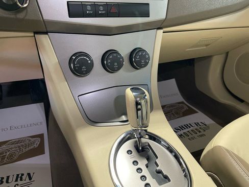 Used 2008 Chrysler Sebring Limited image 30
