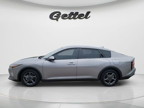 Used 2025 Kia K4 FWD image 16