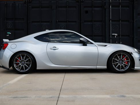 Used 2017 Subaru BRZ Limited w/ Performance Package RWD image 17