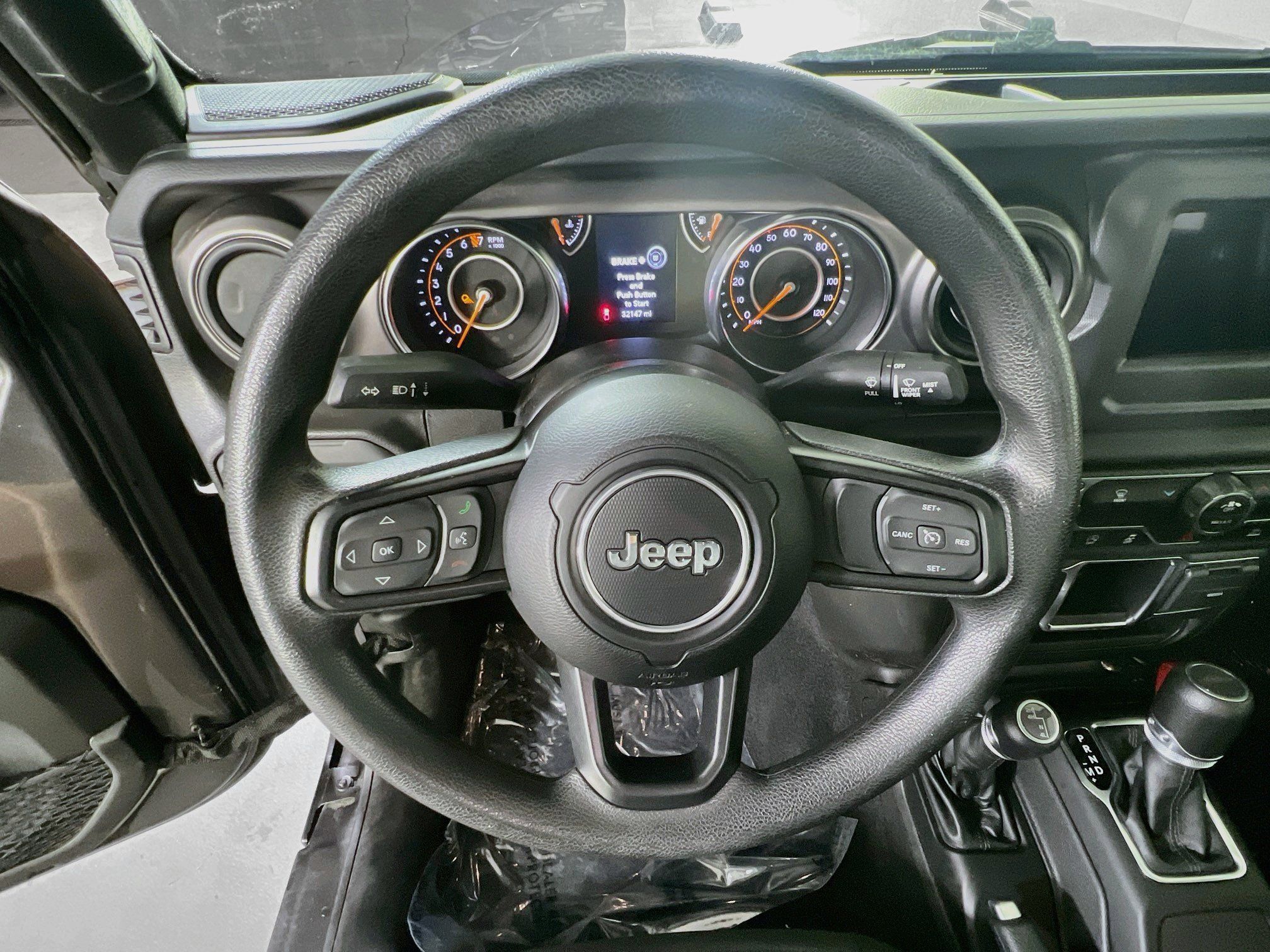 Used 2023 Jeep Gladiator Sport AWD/4WD image 11