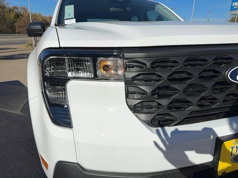 New 2026 Ford Maverick XL image 3