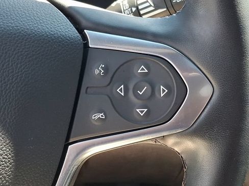 Certified 2023 Chevrolet Traverse RS AWD/4WD image 24