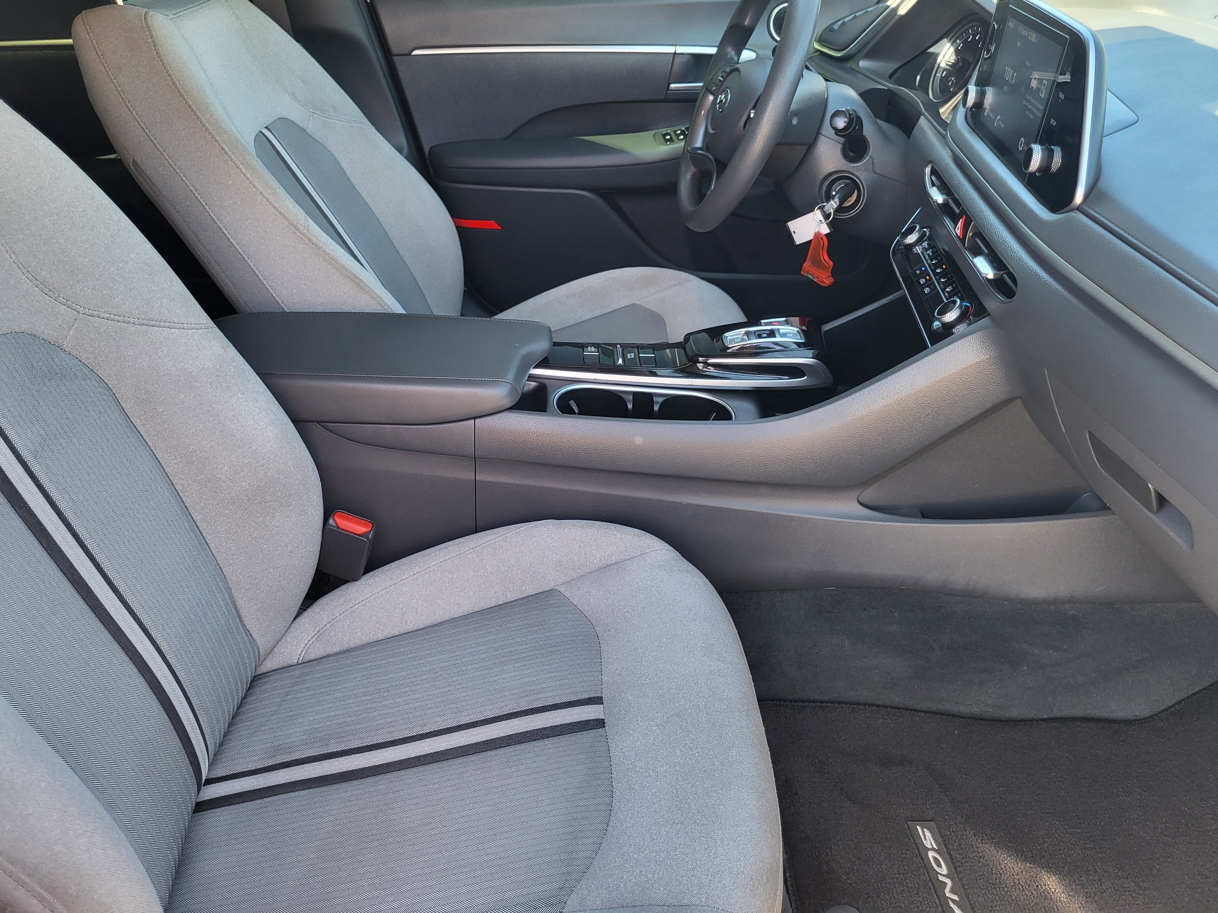 Used 2021 Hyundai Sonata SE FWD image 11