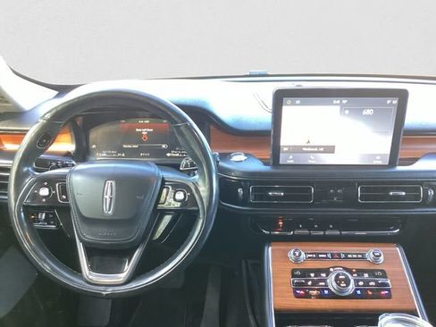 Used 2020 Lincoln Aviator Reserve w/ Equipment Group 202A AWD/4WD image 10