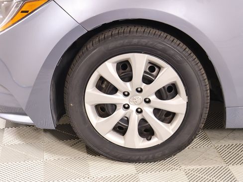 Used 2023 Toyota Corolla LE FWD image 16