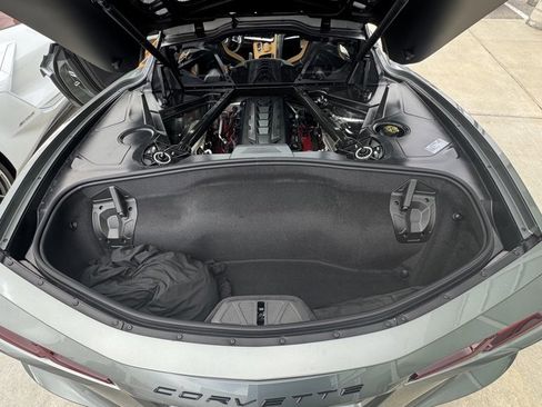 Used 2023 Chevrolet Corvette Stingray Preferred Cpe w/ 2LT image 14