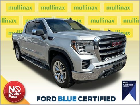 Used 2020 GMC Sierra 1500 SLE w/ SLE Value Package AWD/4WD image 1