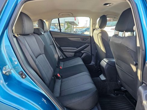 Used 2017 Subaru Impreza 2.0i image 12