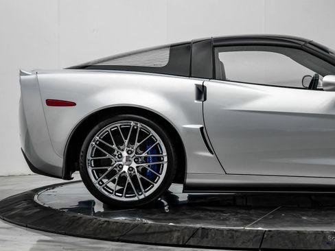 Used 2010 Chevrolet Corvette ZR1 w/ Preferred Equipment Group RWD image 25