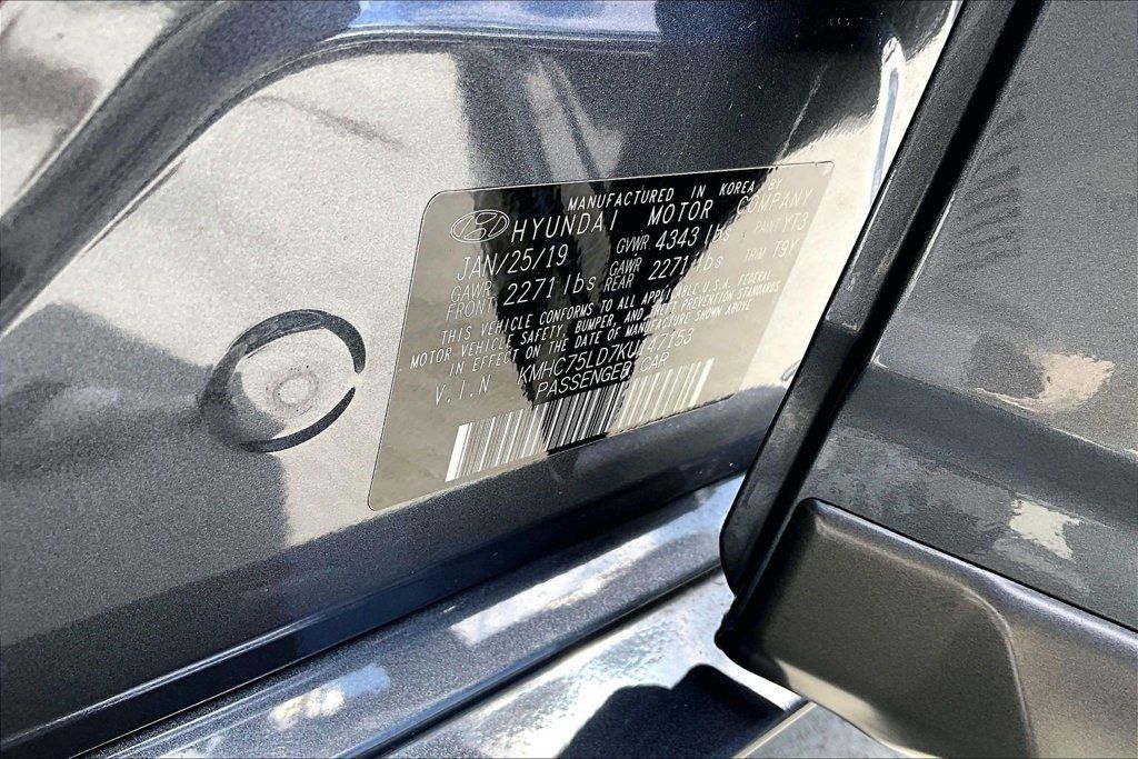 Used 2019 Hyundai Ioniq Limited FWD image 16