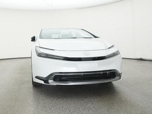 Used 2026 Toyota Prius XLE FWD image 51