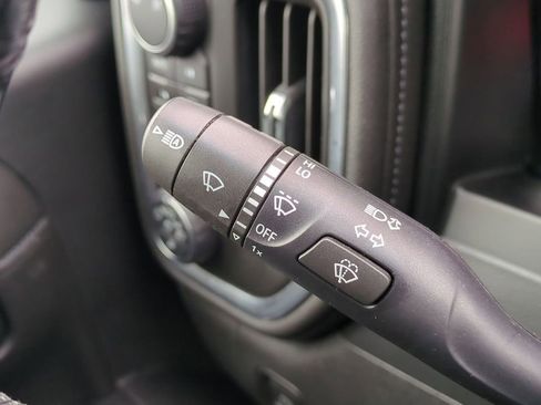 Used 2019 Chevrolet Silverado 1500 LTZ w/ LTZ Premium Package image 29