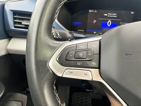 Used 2022 Volkswagen Taos SE image 15