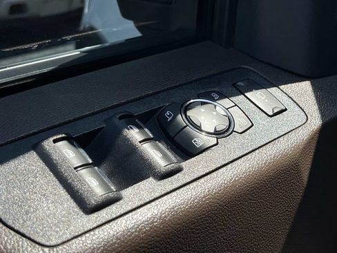 Used 2022 Ford F350 King Ranch AWD/4WD image 28