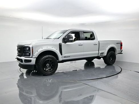 New 2025 Ford F250 XLT w/ Black Appearance Package image 6