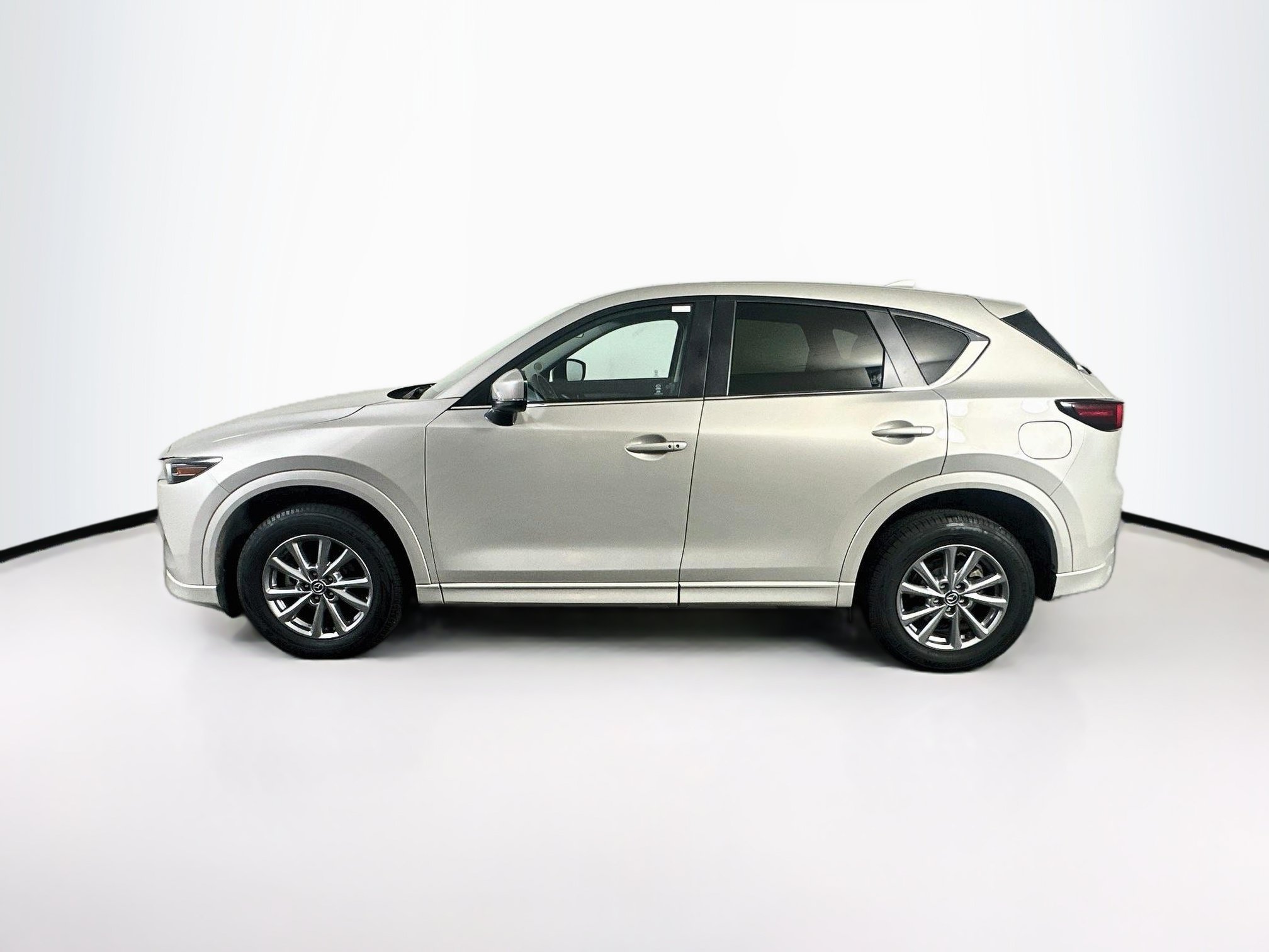 Used 2024 MAZDA CX-5 AWD 2.5 S w/ Select Package image 4